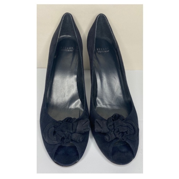 Stuart Weitzman Peep-Toe Ruffle-Bow Heels
Sz 11 - Picture 3 of 16